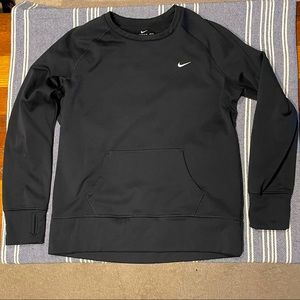 Nike Therma-Fit Crewneck with Front Pocket